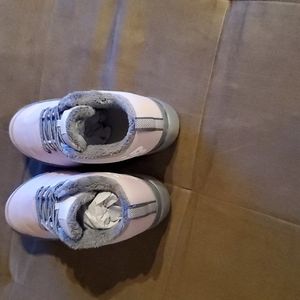 Shose